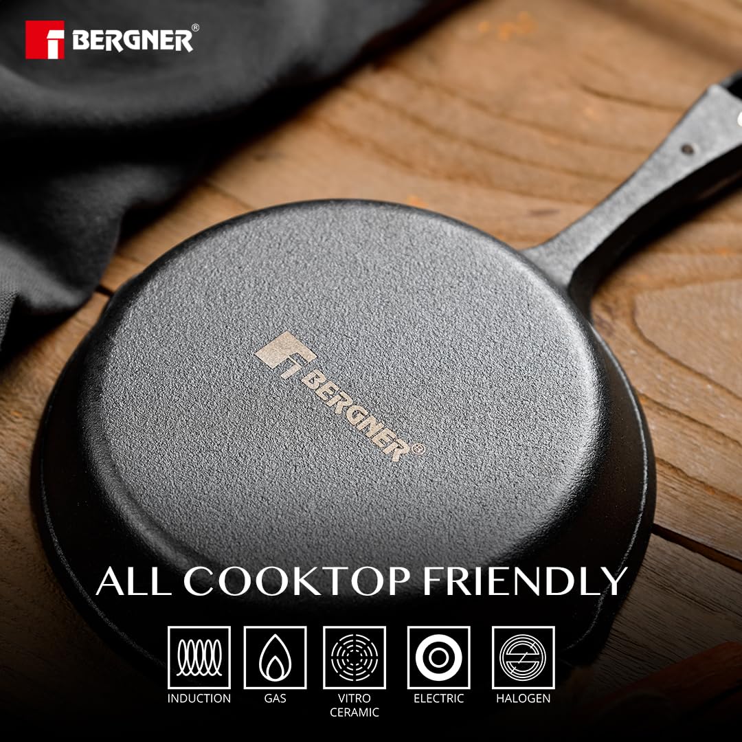 BERGNER Cook & Share 15cm Cast Iron Mini Frypan, Pre-Seasoned Cast Iron, Cook/Serve, for Browning/Caramelizing/Frying/Toasting/Serve/Share, Wooden Tray, Less Oil Cooking, Induction & Gas Stove Ready