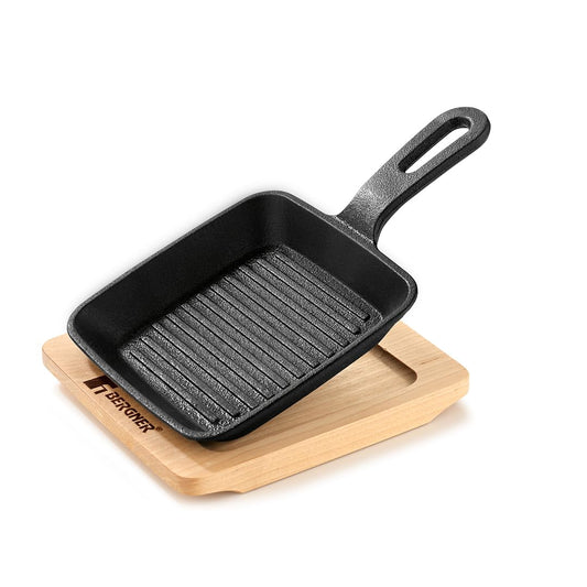 BERGNER Cook & Share 13cm Griddle Pan/Mini Grill Pan, Pre-Seasoned Cast Iron, for Tikkas/Kebabs/French Toast/Sandwiches/Babeque, with Wooden Tray, Less Oil Cooking, Induction and Gas Stove Ready