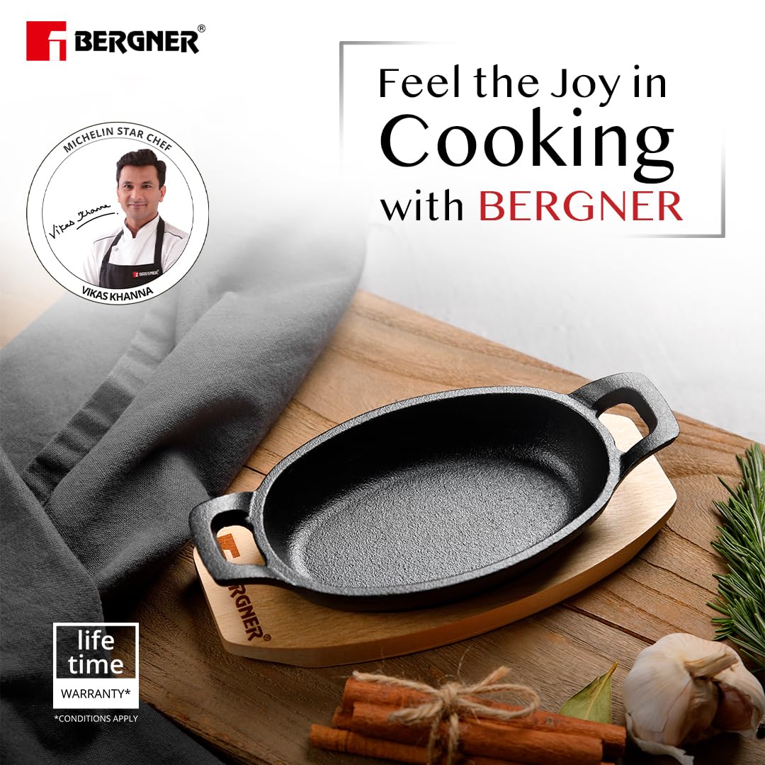 BERGNER Cook & Share 15 cm Cast Iron Mini Pan Oval, Baking/Sizzler, Pre-Seasoned Cast Iron, Cook/Serve, for Roast/Bake/Caramelize/Serve/Share, with Wooden Tray, Induction Bottom and Gas Stove Ready